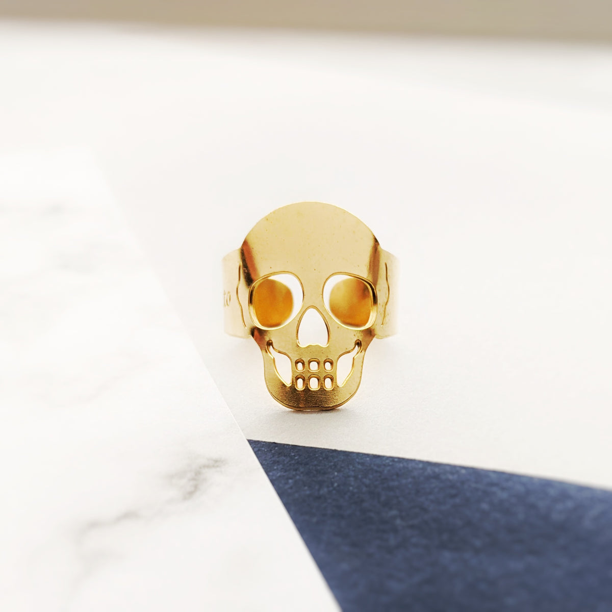 Memento Mori Skull Ring