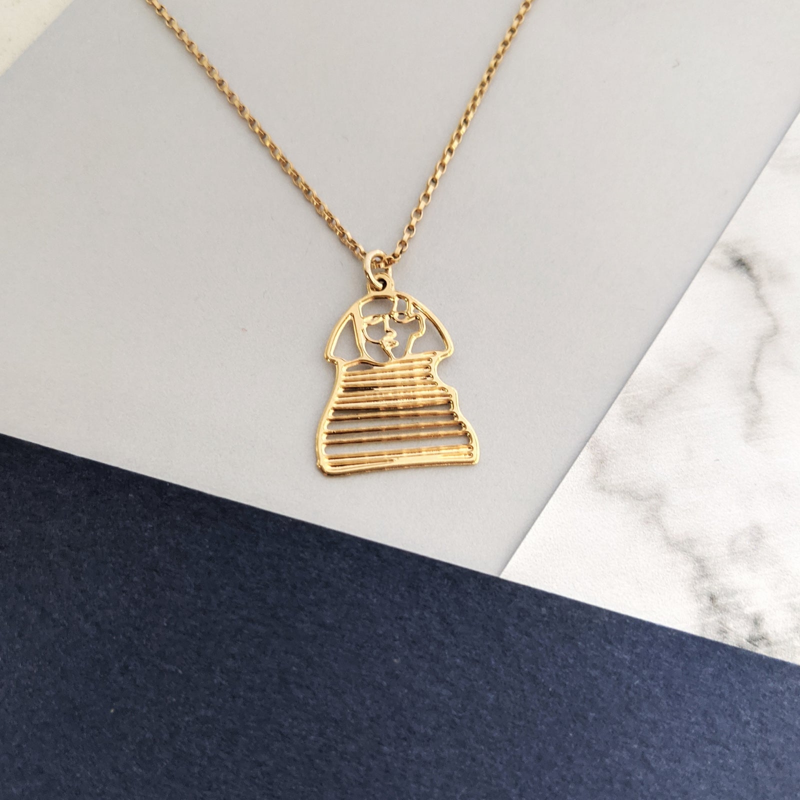 sphinx necklace by pieceofka