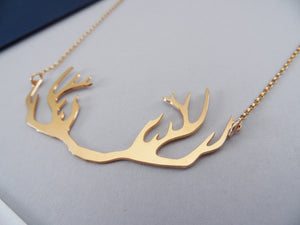 deer antlers necklace