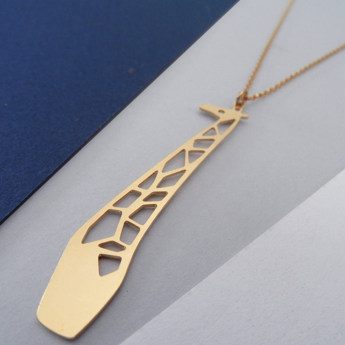 giraffe necklace by pieceofka